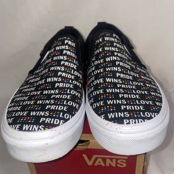 NEW Vans shoes asher love rainbow hearts 3 youth glitter kind slip on - Picture 11 of 11